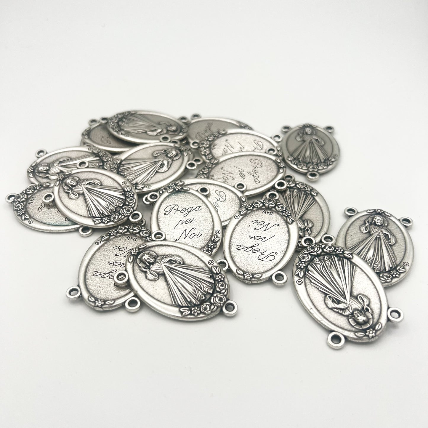 Divine Mercy Prega Per Noi Pray For Us Centerpiece Medal 48x27mm