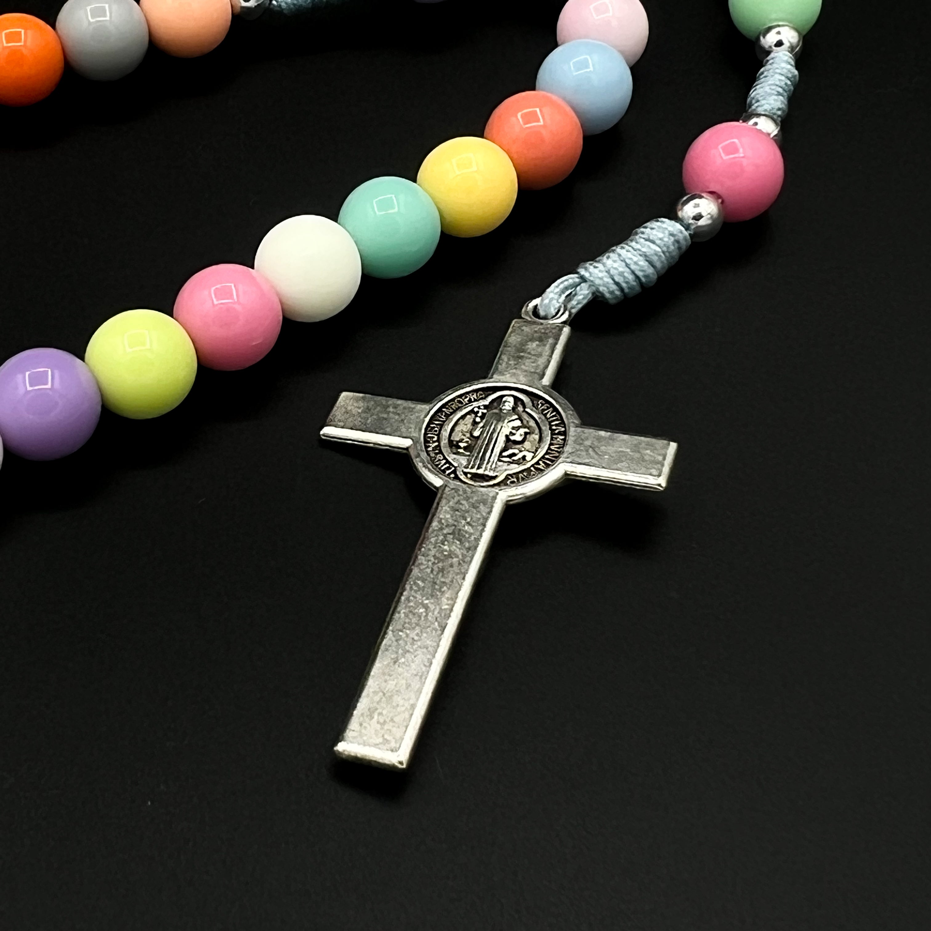Catholic Colorful Beads Rosary Necklace For Women Girls Saint Benedict Cross Pendant Five Decades Chaplet Rosario San Benito Medal